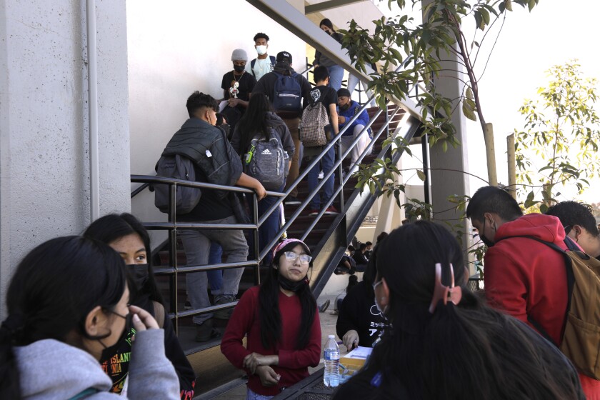 State to pay $250 million to rebuild Lynwood High School