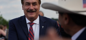 Mike Lindell Says Vendors ‘Calling Me Up’ as MyPillow Faces Financial Ruin